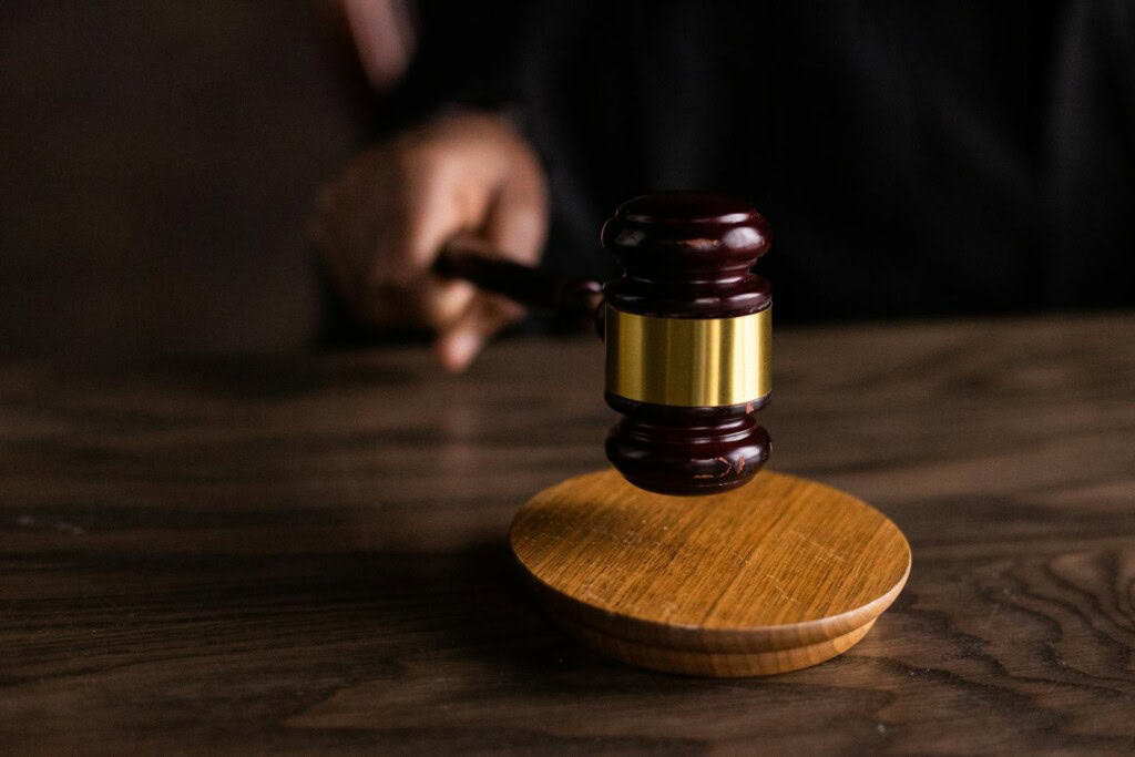 Legal 