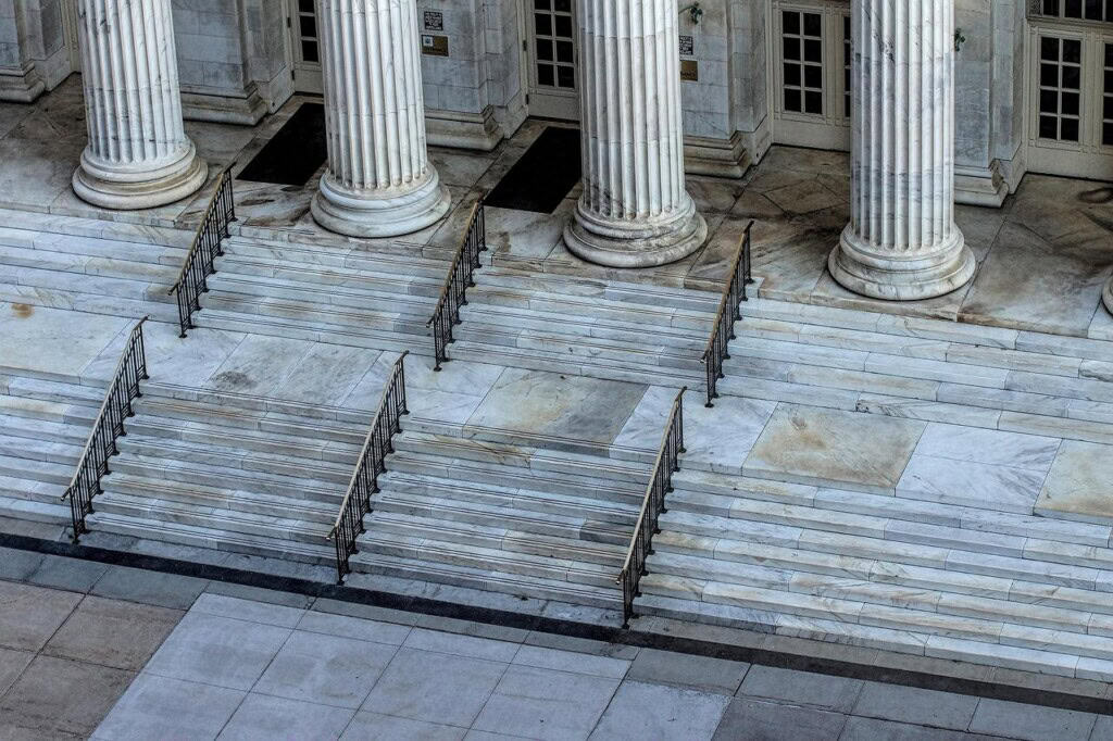 Free Courthouse Court photo and picture
